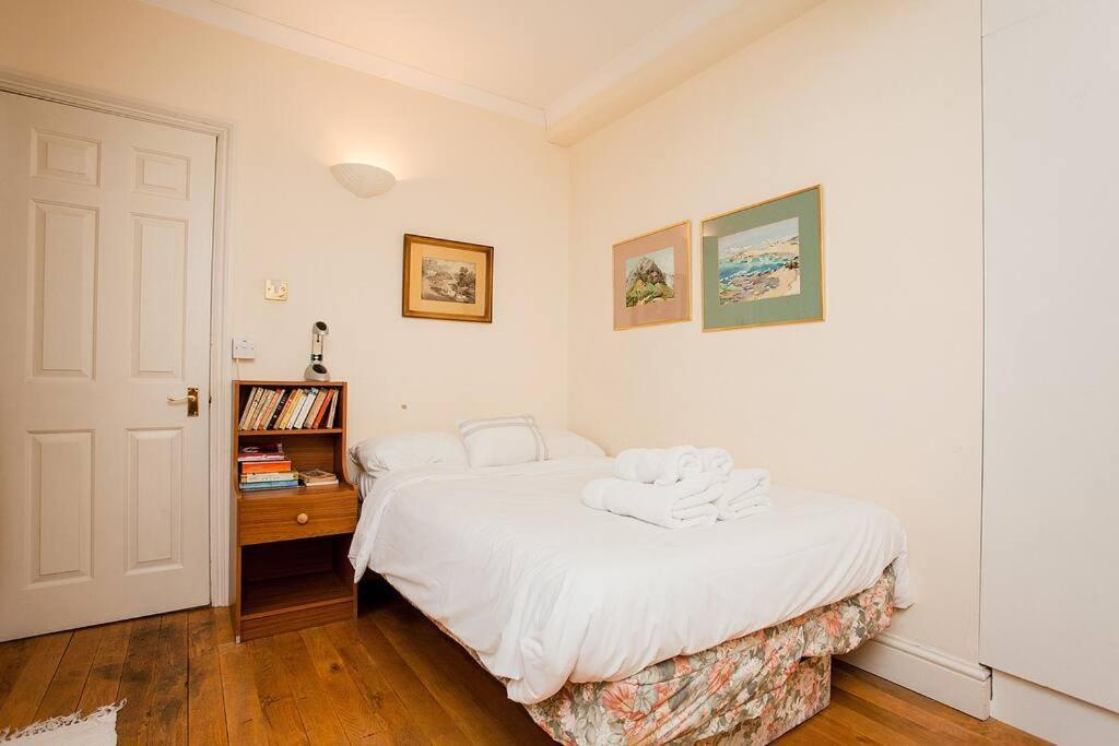 Bright 2 Bedroom Flat In Central ลอนดอน ภายนอก รูปภาพ