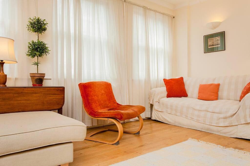 Bright 2 Bedroom Flat In Central ลอนดอน ภายนอก รูปภาพ